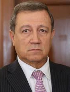 Ernesto Macías